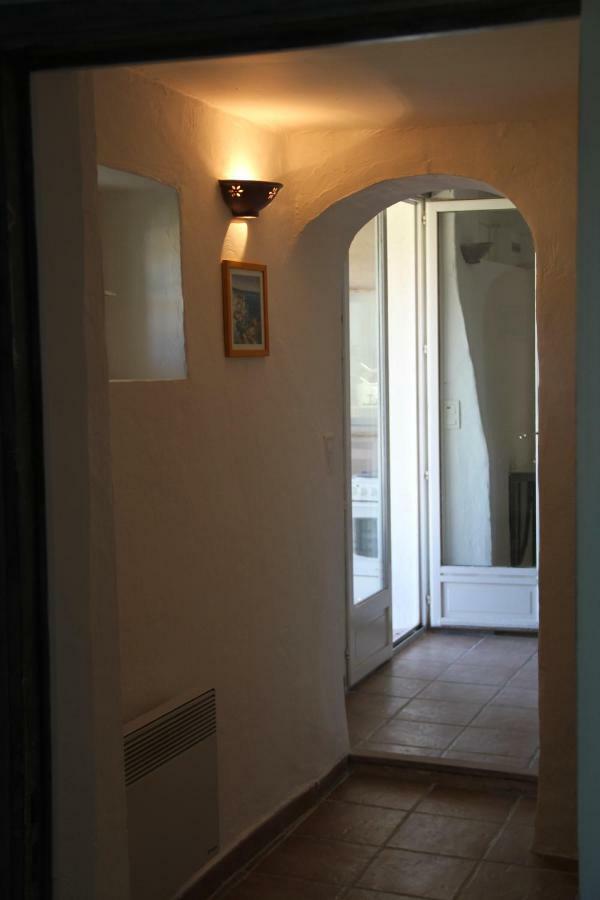 Bed and Breakfast Les Vingalieres Salernes Exterior foto